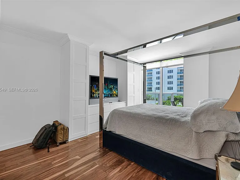 2401 Collins Ave #504 — Photo 16