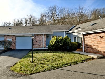 208 Queens Ct, Canonsburg, PA, 15317