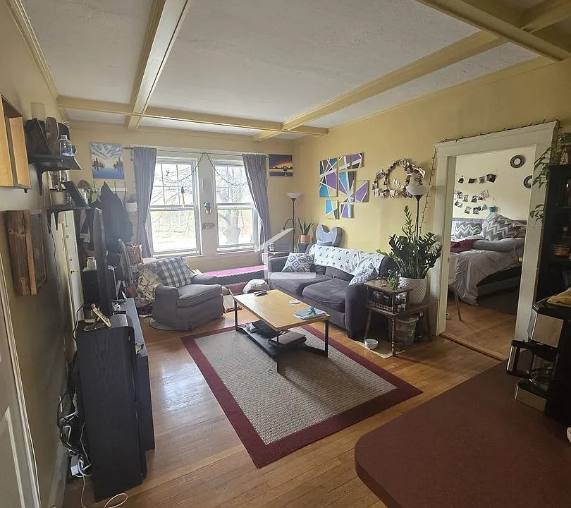 1718 Commonwealth Ave #5