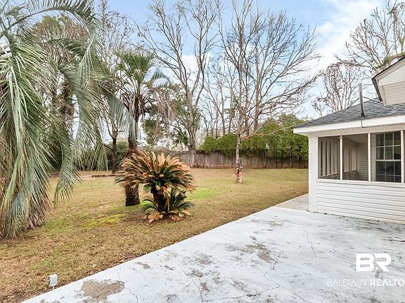 3rd image of 10006 Wedgefield Ct