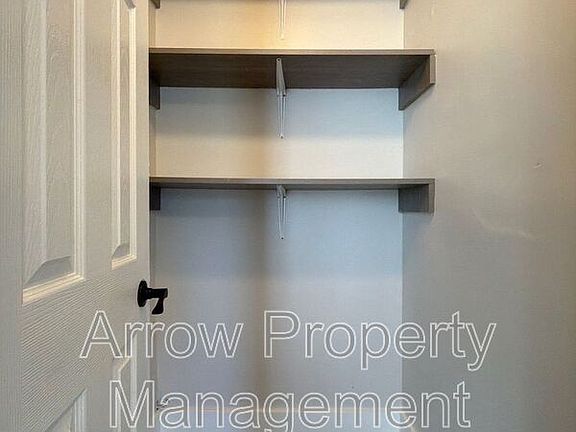 5th image of 926 A St #D