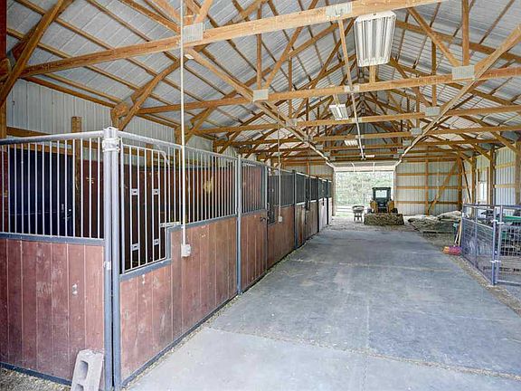 3rd image of 4829 N County Road F