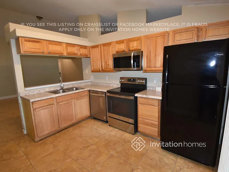 1003 Pinehaven Ct — Photo 4