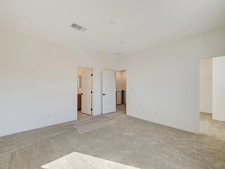 7681 N Jones Blvd — Photo 19
