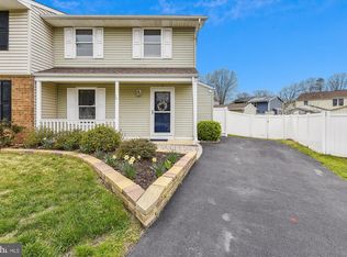 8082 Round Table Ct, Pasadena, MD 21122