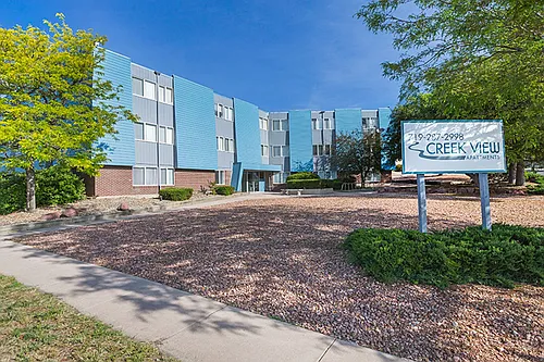 Creek View Apartments Photo 1