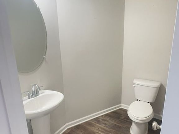 5th image of 409 Hosea Ct