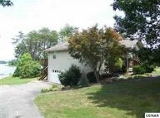 2208 Peninsula Dr, Jefferson City, TN 37760