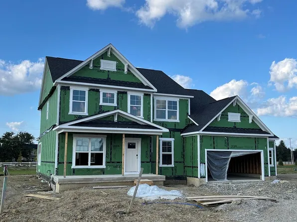 2713 Rainier Rd, Lewis Center, OH 43035