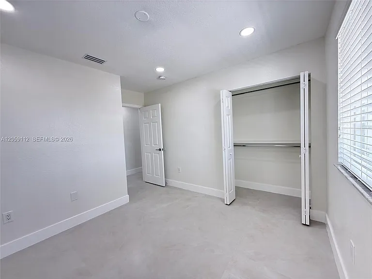 3514 W 76th St #201 — Photo 16