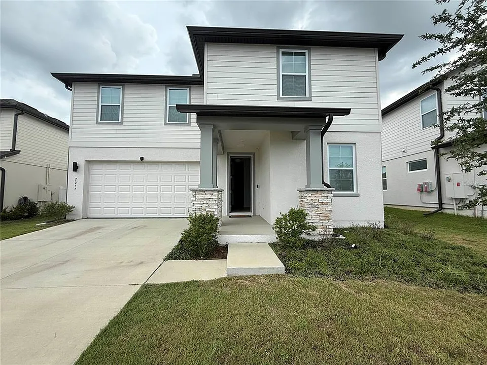 2252 Gold Summit St