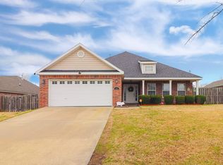 402 Dallas Ln, Springdale, AR 72762
