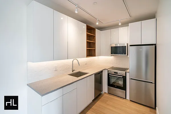 Rented by Highline Residential | media 49