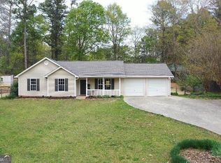 325 Lacy Ct, Villa Rica, GA 30180