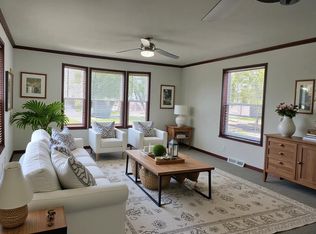 2431 SE Four Seasons Dr, Ankeny, IA 50021
