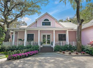 2590 Natures Way, Palm Beach Gardens, FL 33410