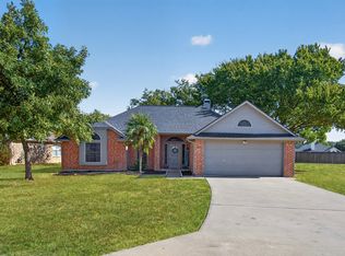 407 E Brooks St, Forney, TX 75126