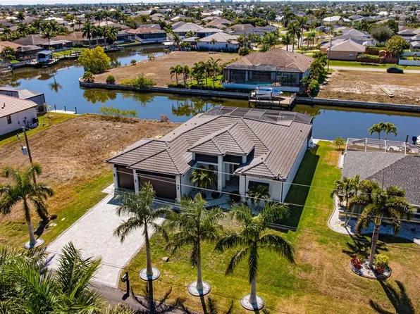 2524 SW 25th St, Cape Coral, FL 33914