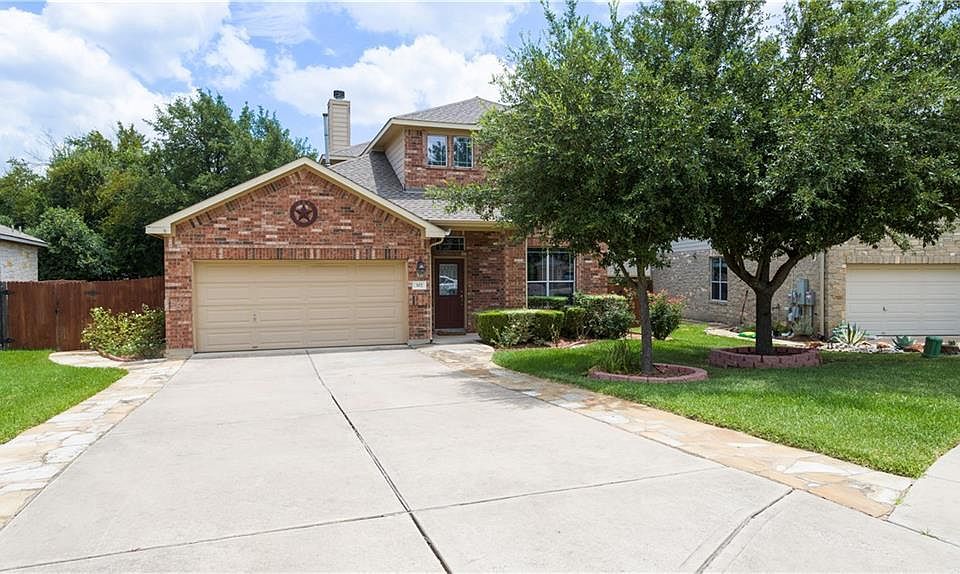 1st image of 302 Flagstone Ct