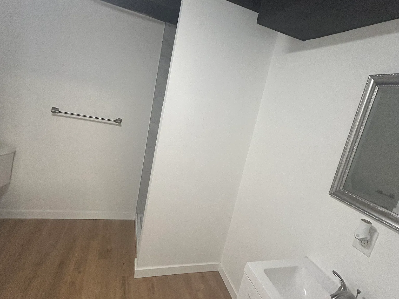 5207 Blue Ridge Cutoff - Kansas City, MO — Photo 2