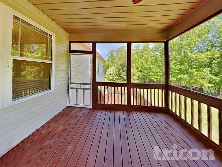 70 Hilldebrant Dr — Photo 18