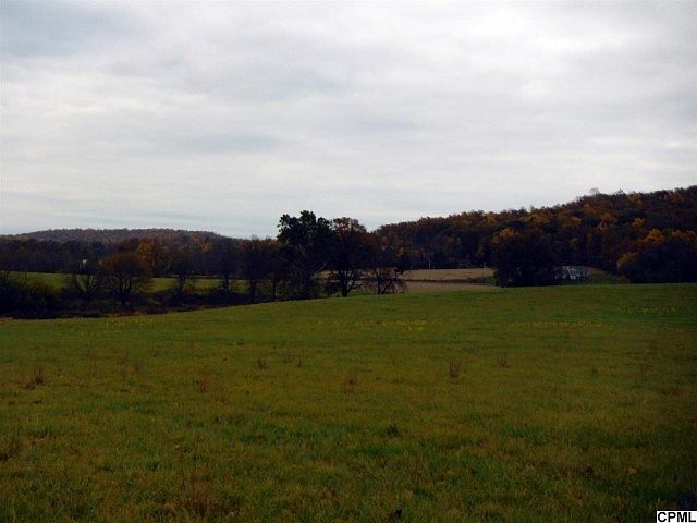 2nd image of 202 S Fileys Rd