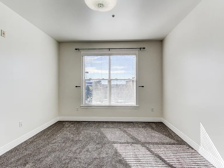 2195 Decatur St #302 — Photo 10
