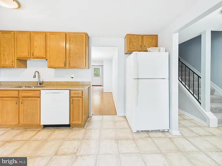 5971 Clerkenwell Ct — Photo 8