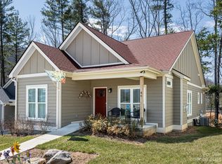 46 Westside Village Rd, Fairview, NC 28730