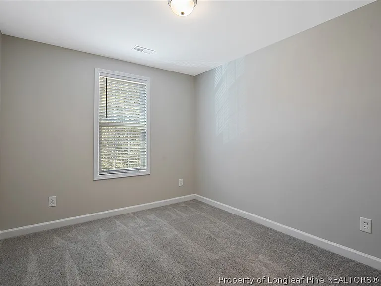 395 Hicks Ave — Photo 34