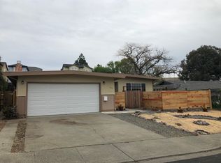 543 Mathews Dr, Vacaville, CA 95687