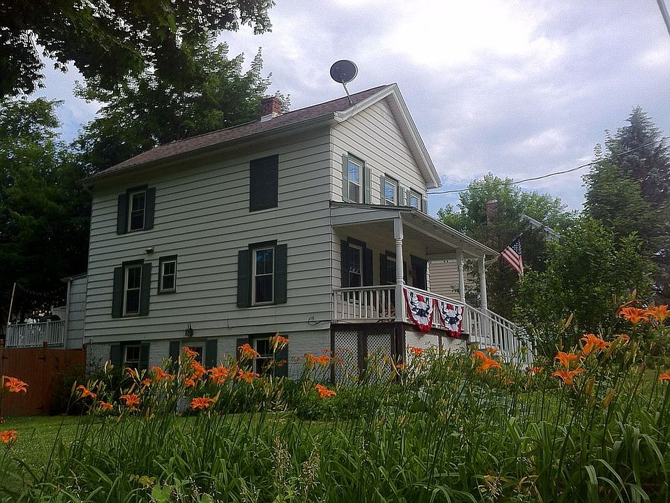 32 Chatham St, Kinderhook, NY 12106 Zillow