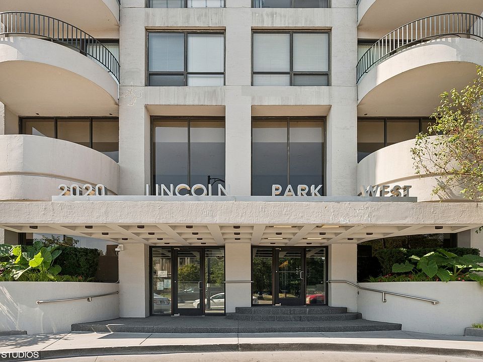 1st image of 2020 N Lincoln Park W APT 32J
