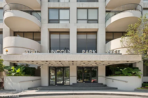 2020 N Lincoln Park W Photo 1