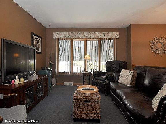 3rd image of 155 Longwood Ave