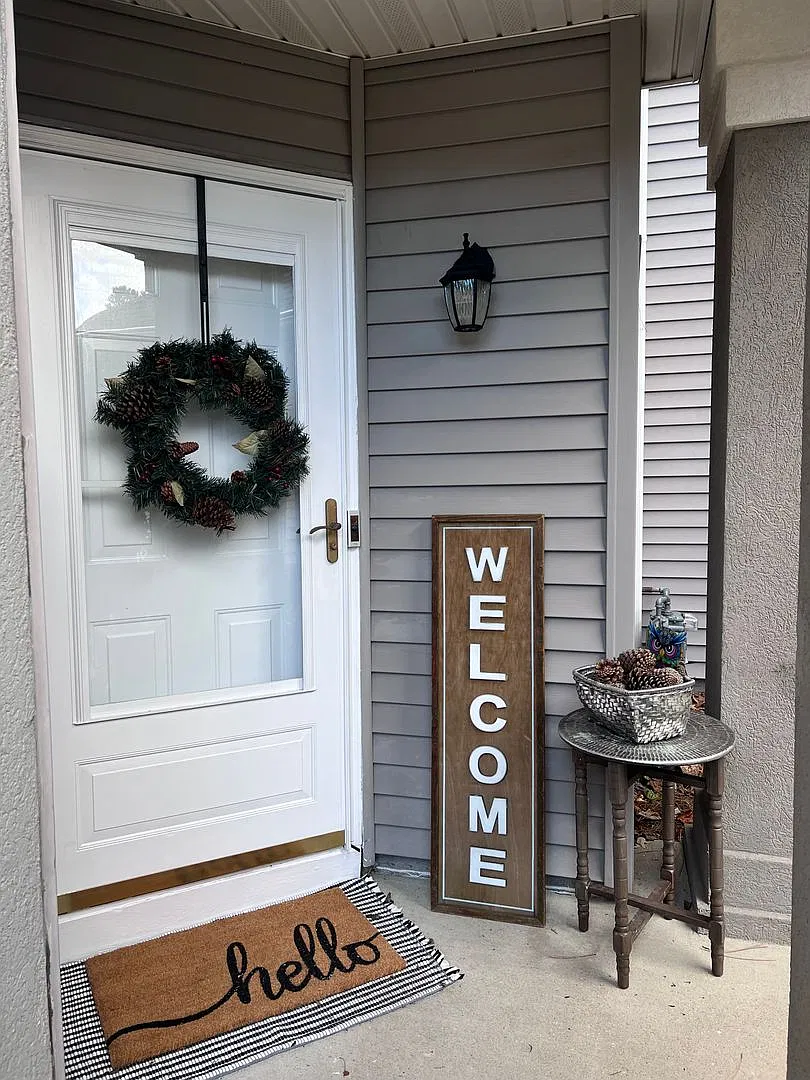 820 E. Willow Point Place, Newport News - Available NOW — Photo 4