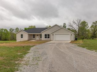 469 Madison County Rd #1536, Huntsville, AR 72740