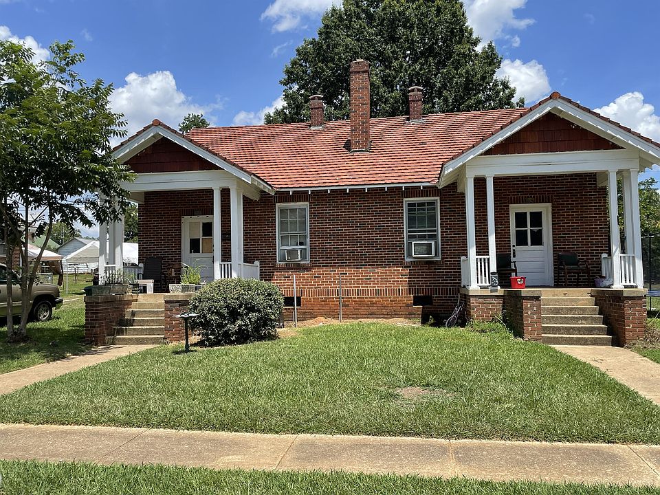 1st image of 605 Grier St
