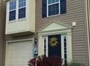 7872 Red Hawk Ct, Breinigsville, PA 18031