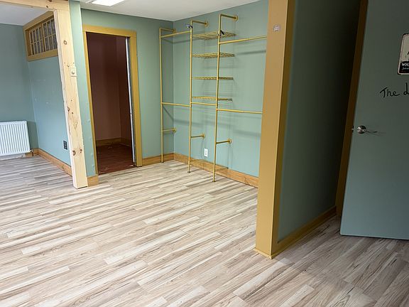 5th image of 28 Mill St #1B