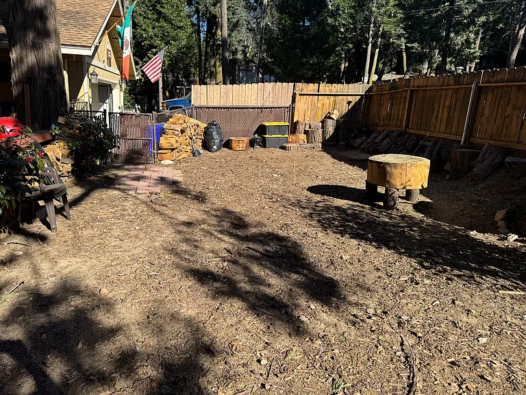 21564 Jobs Peak Rd — Photo 9