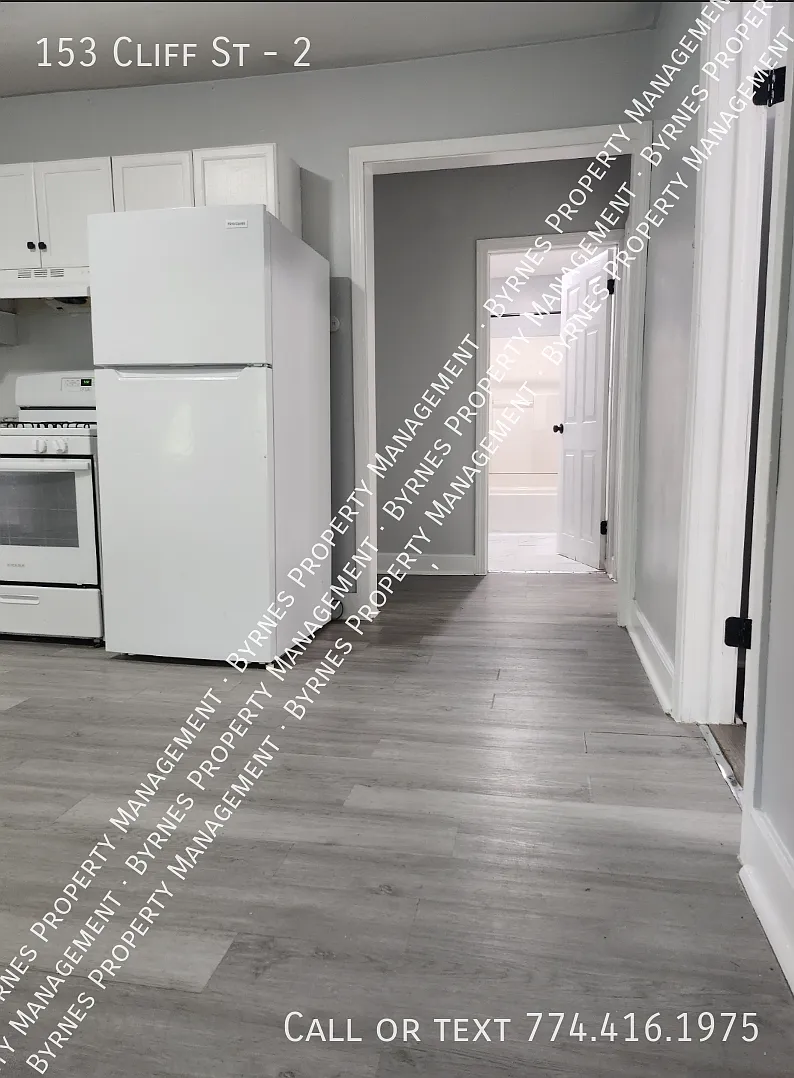 4 bed, $2,200 — Photo 3