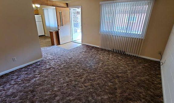 2nd image of 940 Avenue B APT 2