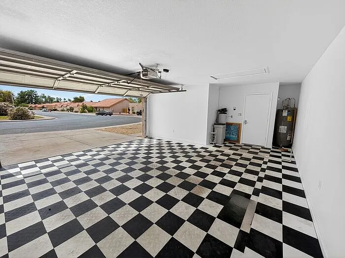 541 S Fir St — Photo 47