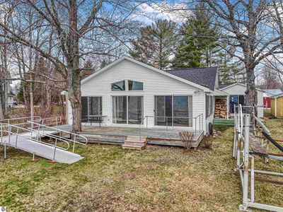 3603 W Lake Mitchell Dr, Cadillac, MI, 49601