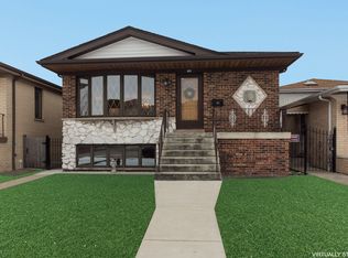 8421 W Castle Island Ave, Chicago, IL