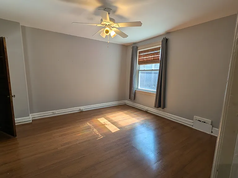 252 Elm St — Photo 8