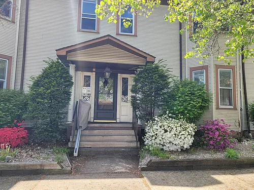 203 Delaware Ave #4 Photo 1