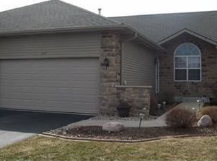 331 Cochran Dr, Crown Point, IN 46307