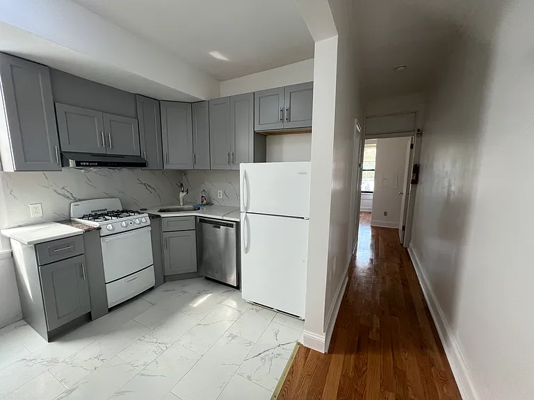 3307 Spring Garden St #3 — Photo 1